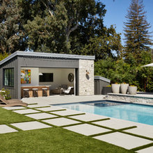 Pool house
