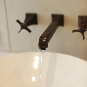 Bath Crashers - Episode "Mediterranean Mood"