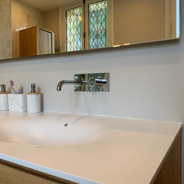 Salle de bain autour du marbre