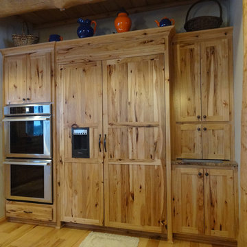 Heirloom - Rustic Allure