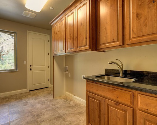 Sacramento Laundry Room Design Ideas, Renovations & Photos with a Drop ...