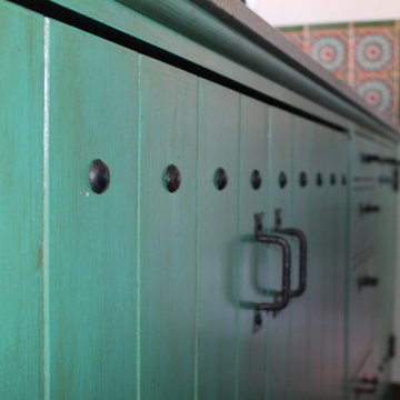 Cabinet Hardware