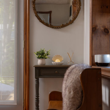 Knotty Pine Cottage