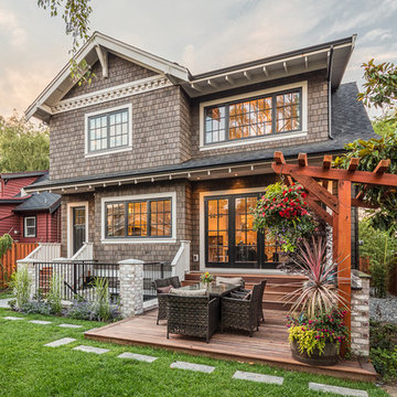 West 13th - Kitsilano Casual