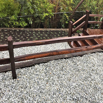 Gravel Walkways & Wood Steps
