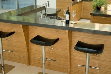 Inspiration for a contemporary kitchen remodel in Vancouver