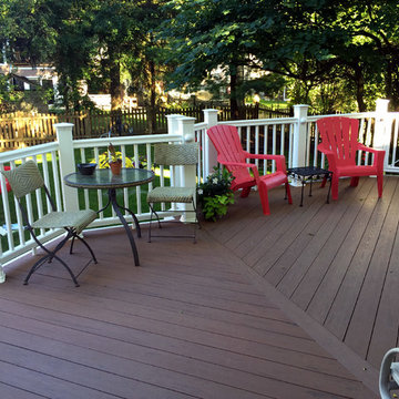 Timber Tech Deck with contrasting Radiance rails