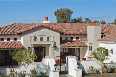 Tuscan exterior home photo in Phoenix