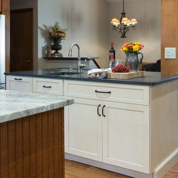 Maple Kitchen & Custom Built-Ins