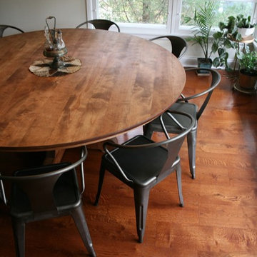 Large Round Dining Table