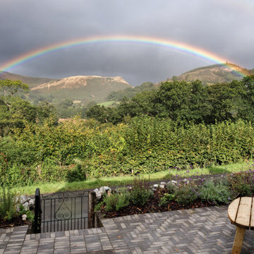 Brynglas, Rhandirmwyn, Wales