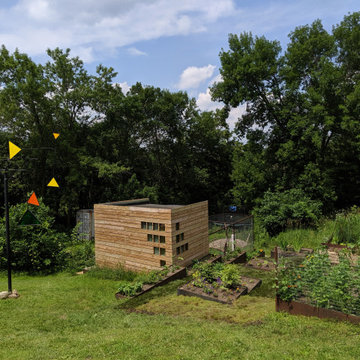 Garden & Chicken Coop