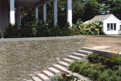 Design ideas for a traditional landscaping in New York.
