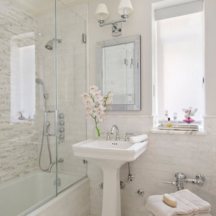 75 Beautiful Traditional Tub Shower Combo Pictures Ideas November 2020 Houzz