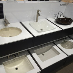 Tomball Showroom - Bathroom Sinks