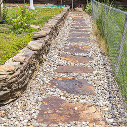 Irregular Flagstone Steppers - Landscaping Stones And Pavers