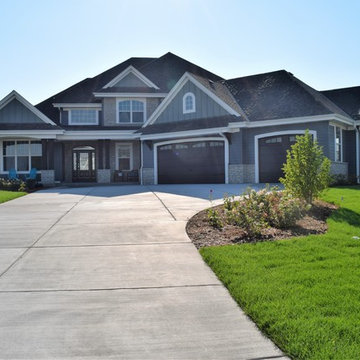 2016 Hampton Villa Parade Model