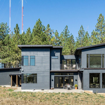 Ridgewood Residence