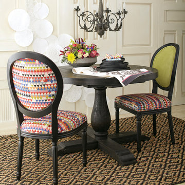 Geometric Traditional Dining Room