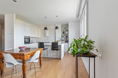 Immagine di una cucina design