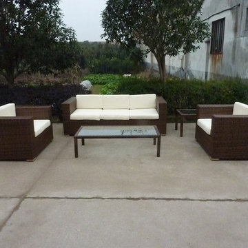 poly rattan sofa