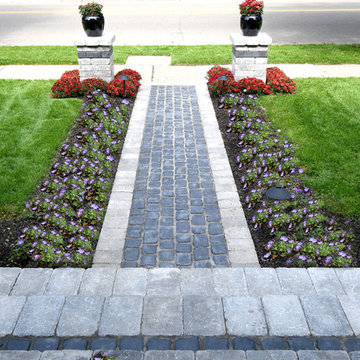 traditional downtown front landscape