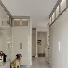 OLDSTN2 - Mudroom