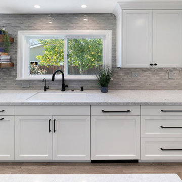 Open + Bright Transitional Kitchen