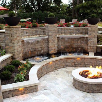 Backyard Patio Entertaining Area with Lighting