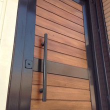 Front Door /Garage Exterior