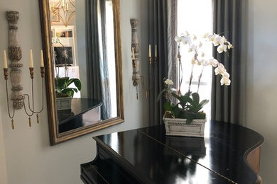 Example of an entryway design in New Orleans