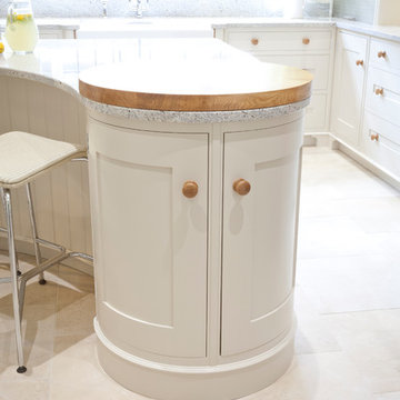 Handmade Bespoke Kitchen - Danbury 'Grove'