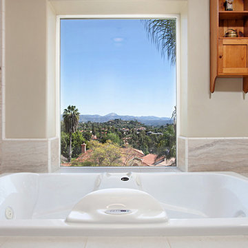 Mt Helix Spa Bath