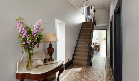 Essential Style Tricks to Give Your Hallway a Boost