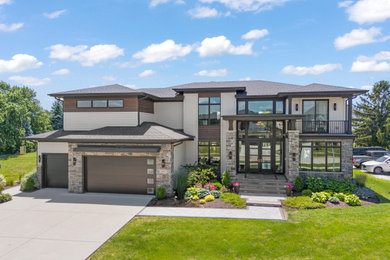 Example of a minimalist exterior home design in Chicago