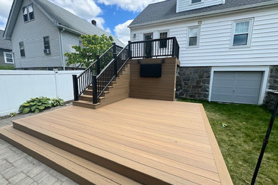 Deck - traditional deck idea in Boston
