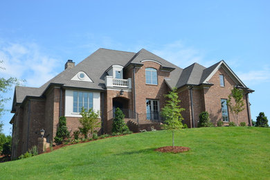 This is an example of a traditional home in Nashville.