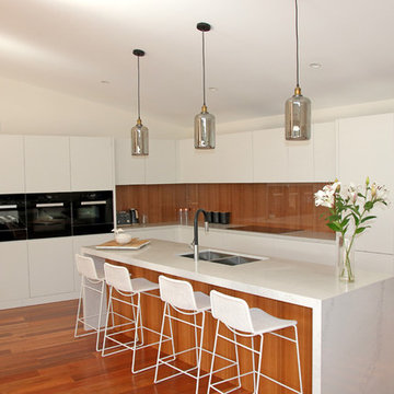 Modern Kitchen with hidden components