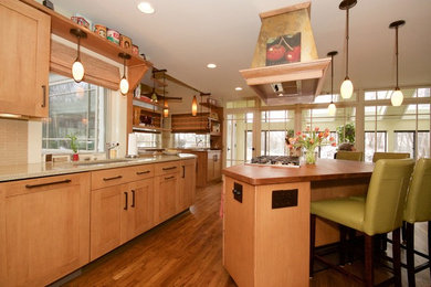 Inspiration for a timeless kitchen remodel in New York