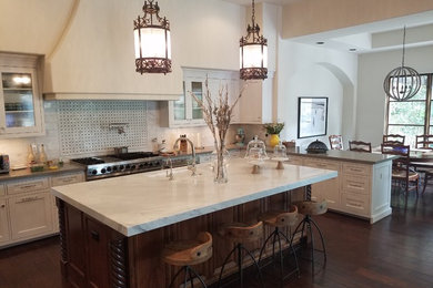 Elegant kitchen photo in Phoenix
