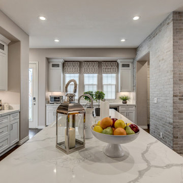 Vineyards - Kitchen, Den, & Bathroom Remodel