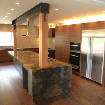 Modern Custom House