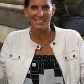 Shelly Hoekstra Cloute's photo