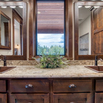 Lone Pine Lodge