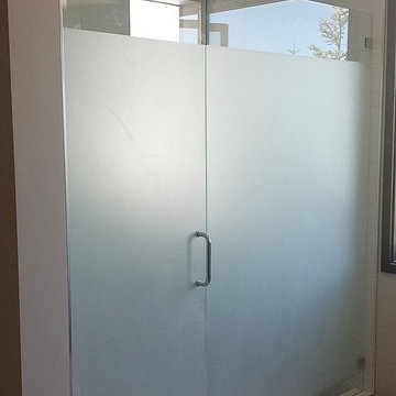 Euro Style Shower Enclosure