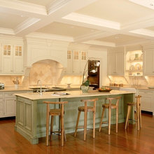 Two-toned Kitchen Cabinets