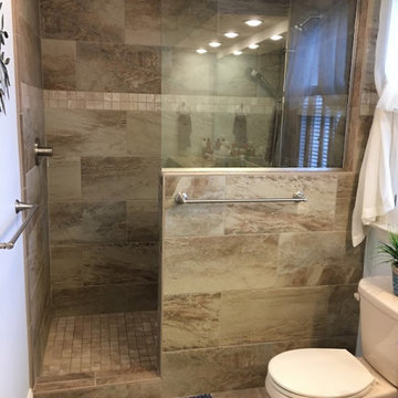Walk-in Ceramic Shower Stall