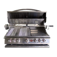Outdoor Kitchen