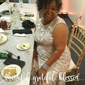 Gladys Thompson's photo