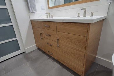 Inspiration for a bathroom remodel in Los Angeles